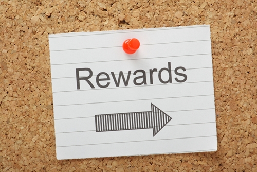 Rewards can be one technique that the best leaders use to motivate their staff.